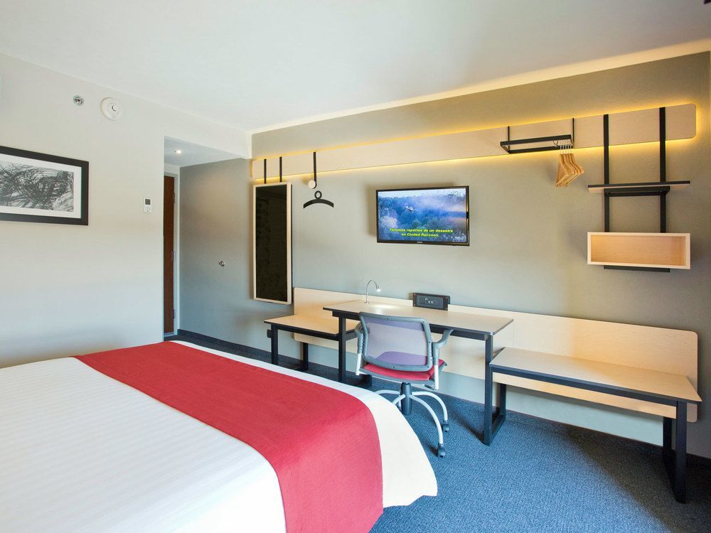 Hotel Express By Marriott Ciudad De Santa Fe Mexiko-Stadt